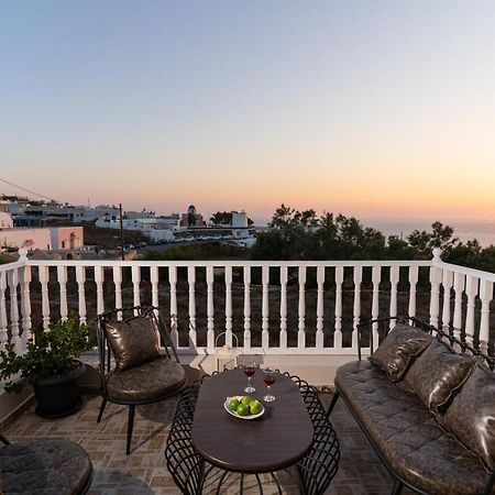 Villa Amarie House With Sea View & Sunset View à Oia  Extérieur photo