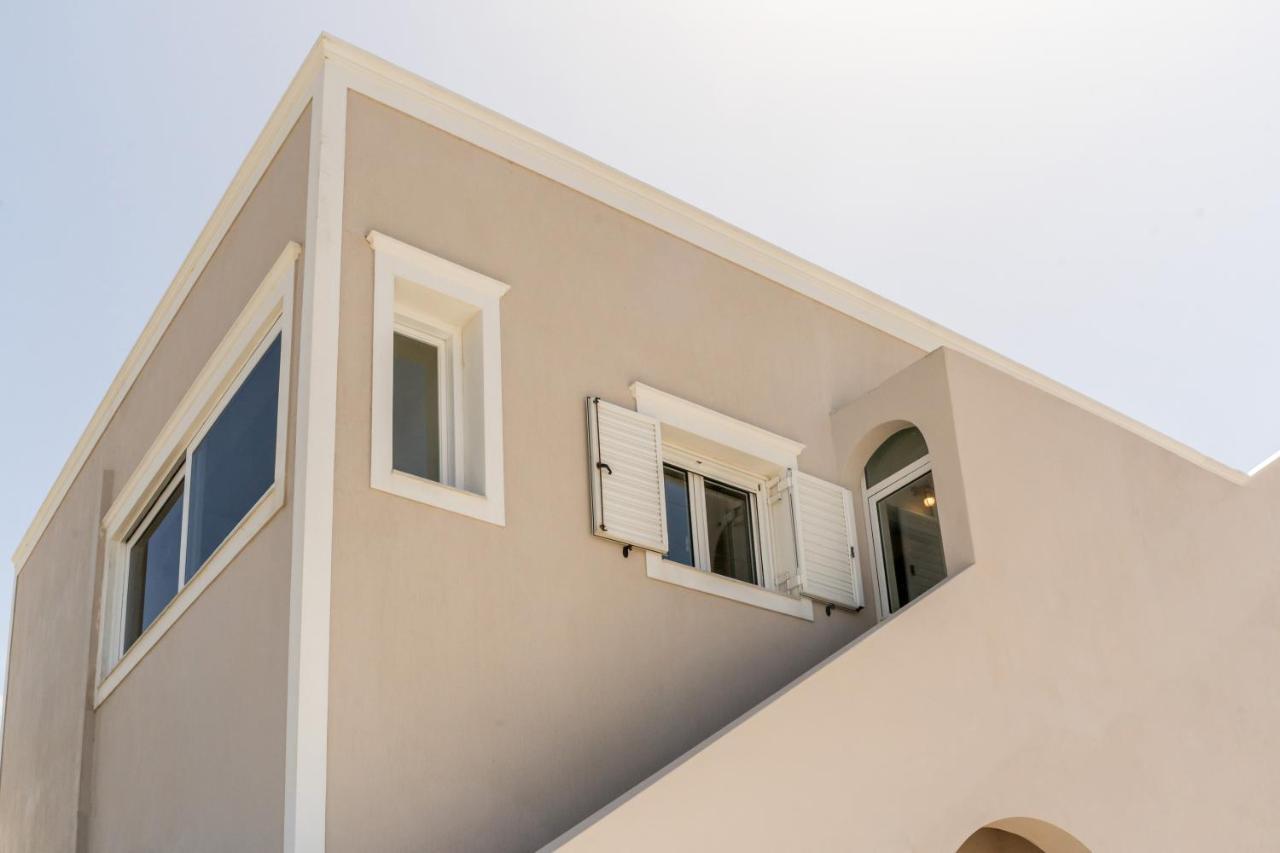 Villa Amarie House With Sea View & Sunset View à Oia  Extérieur photo