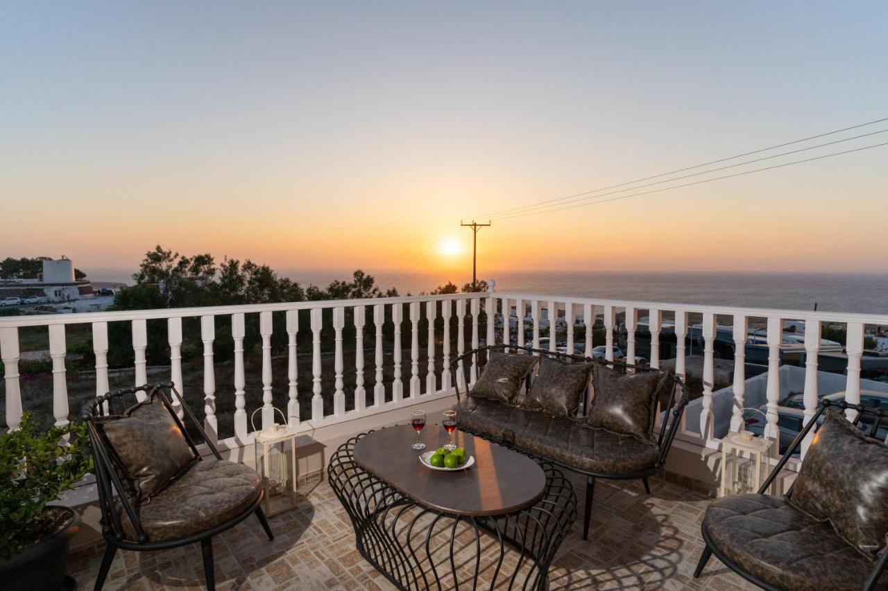 Villa Amarie House With Sea View & Sunset View à Oia  Extérieur photo