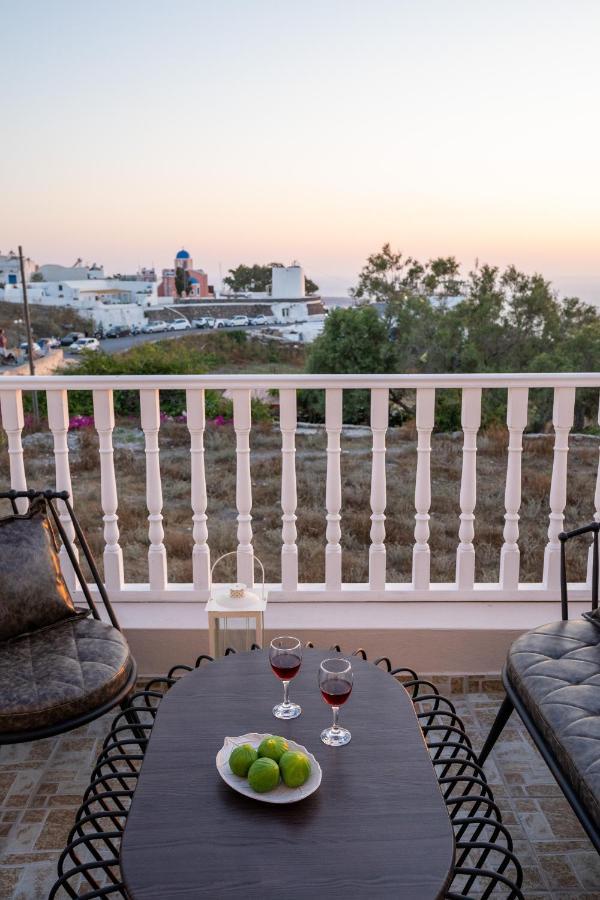 Villa Amarie House With Sea View & Sunset View à Oia  Extérieur photo